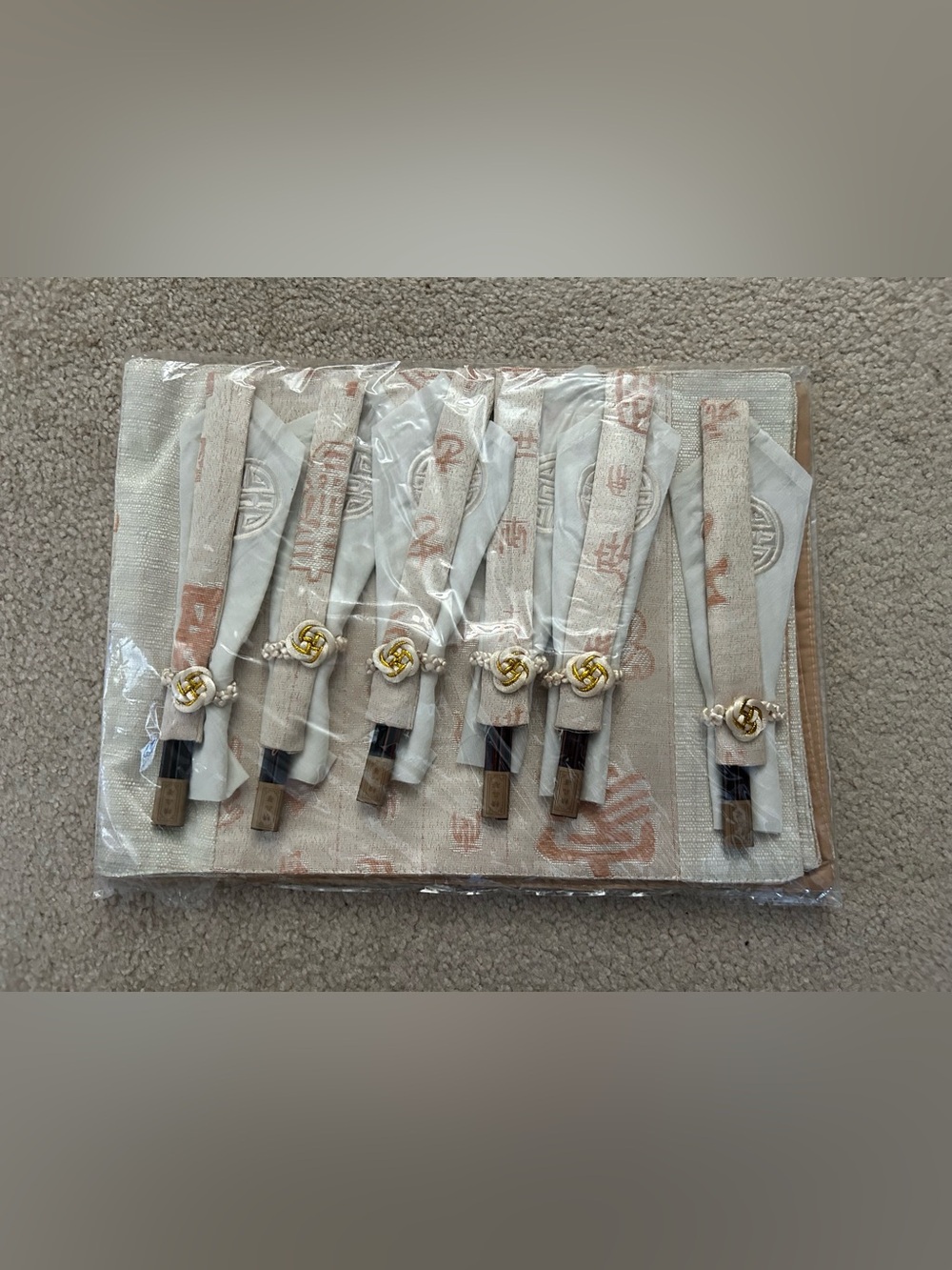 Elegant Light Pink Decorative Chopsticks Set /desk mats with Gold Knot Accents